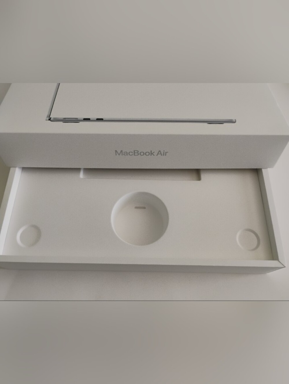 EMPTY BOX ONLY For Apple MacBook Air 13” M5 Paper Box Only With Inserts